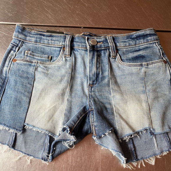 NWT Denim Shorts Midtown Madness BlankNYC - Picture 2 of 9